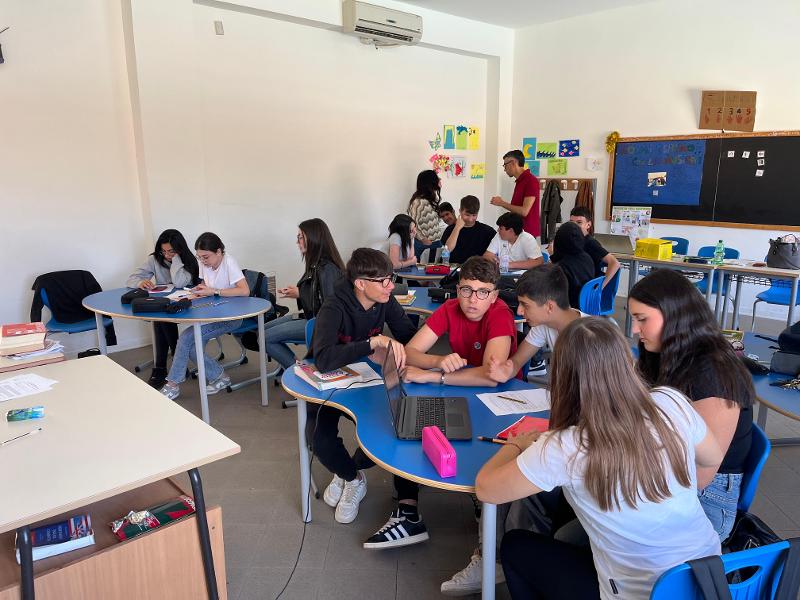 “Ways of Europe” arriva a Lampedusa: i Dialoghi sul Futuro entrano in classe!